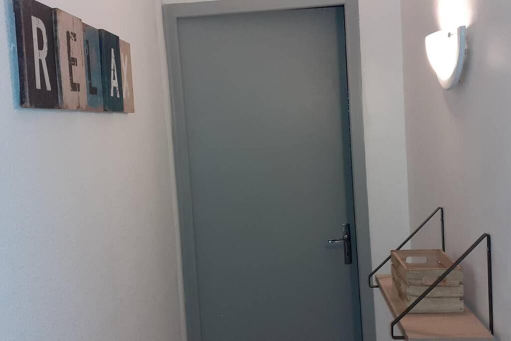 Agreable Logement Proche De La Gare Et Du Polygone Béziers Exterior foto