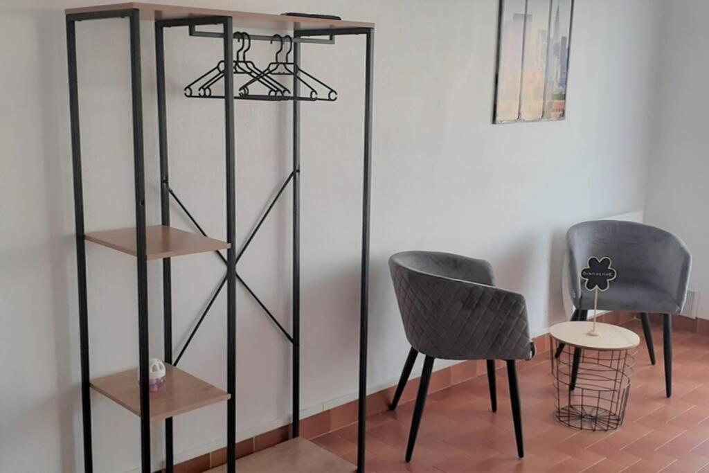 Agreable Logement Proche De La Gare Et Du Polygone Béziers Exterior foto